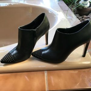 Shoes worn only a few times like new